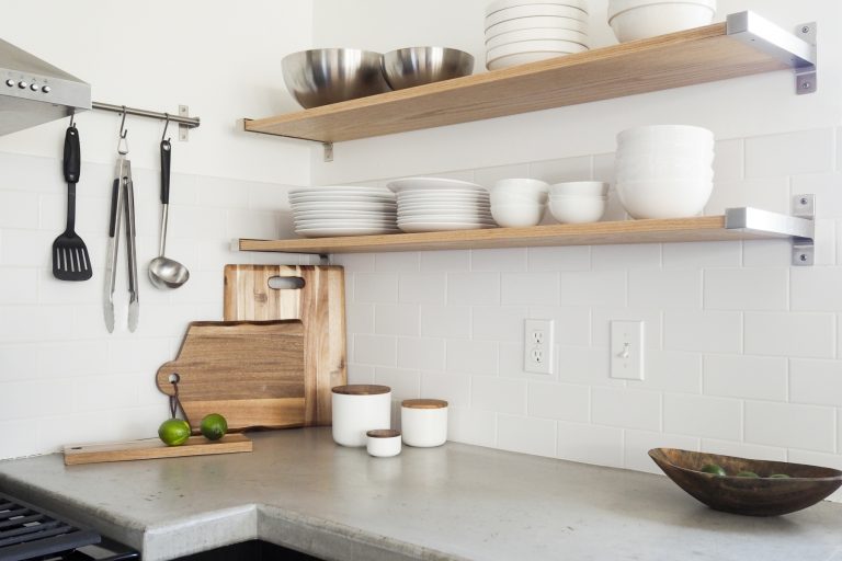 Santa Cruz Surf House – Kitchen Shelving